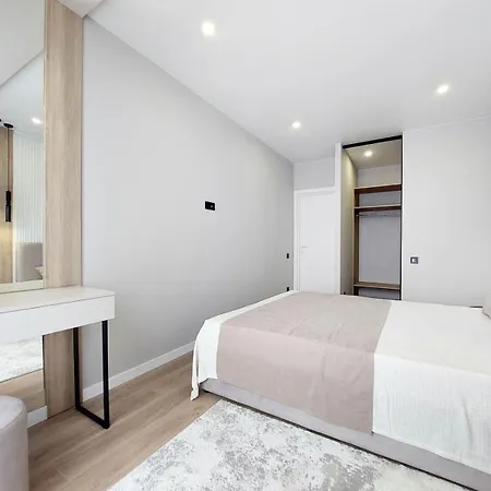 сучасні в новобудові Apartmán *