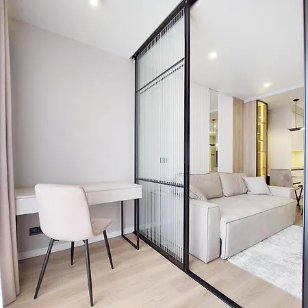 сучасні в новобудові Apartmán *