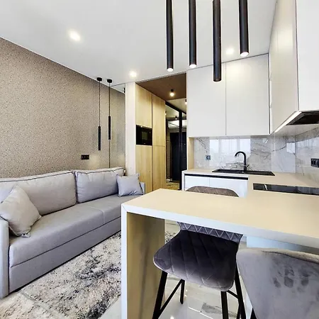 сучасні в новобудові Lvov