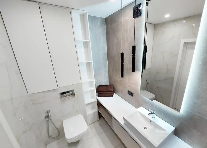 сучасні в новобудові Львов