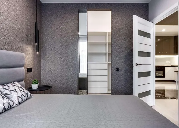 сучасні в новобудові דירה *