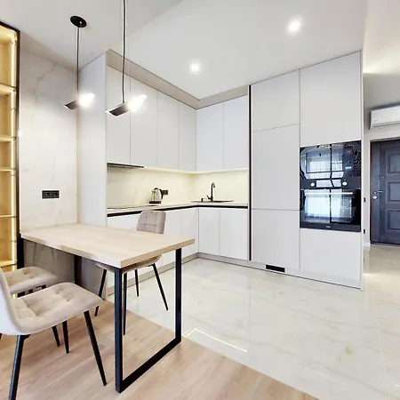 Апартаменти сучасні в новобудові Львів